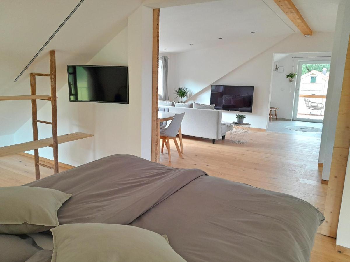 Ferienwohnung Bergblick Loft Ашау-ім-Кімгау Екстер'єр фото
